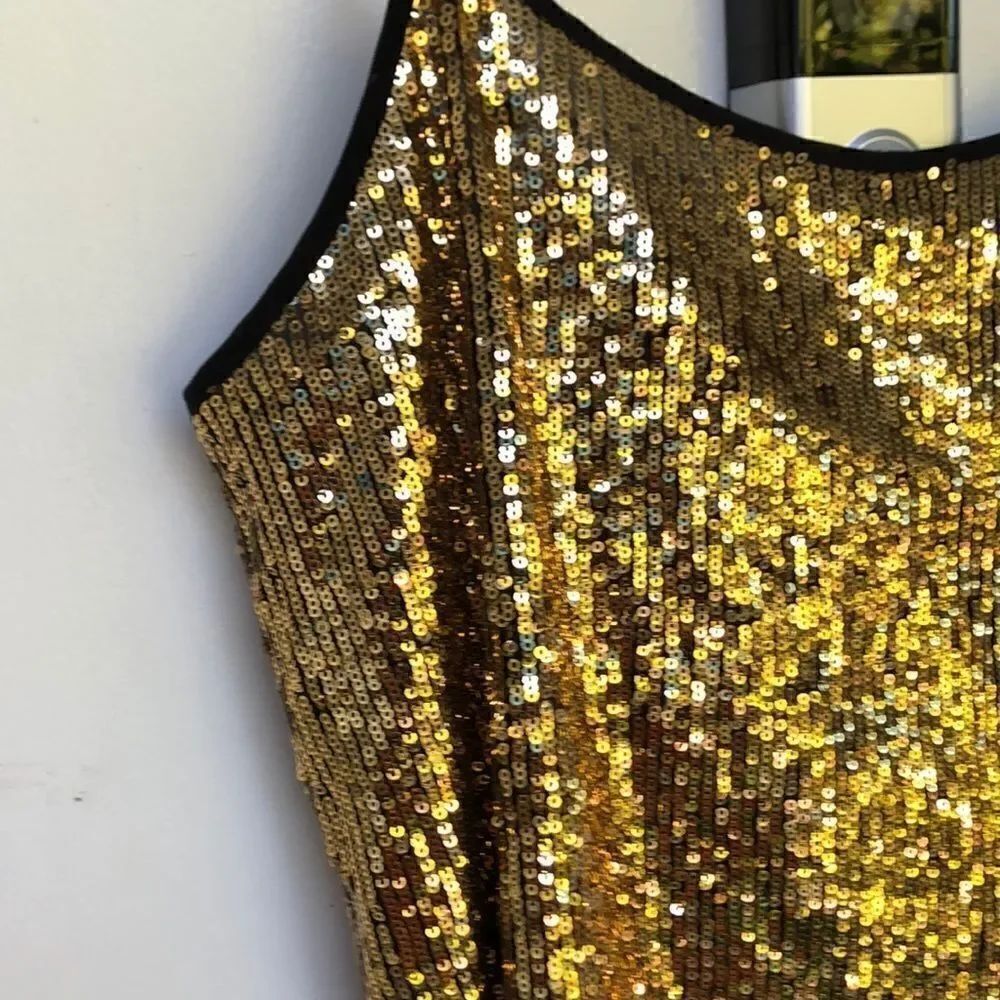 Sequined Top - Picture 2 of 3